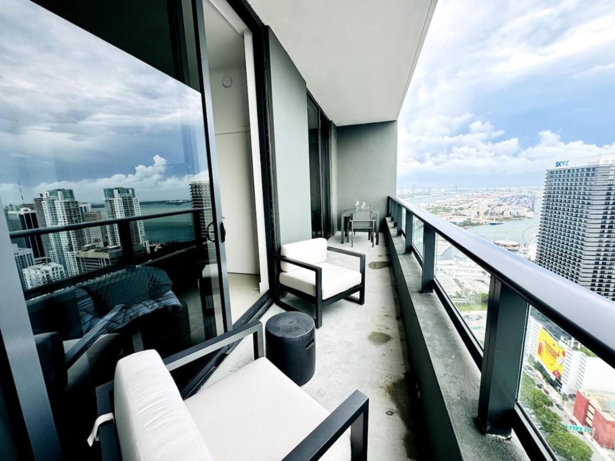 48th Floor Ph Collection 1 Bd Brand New Downtown