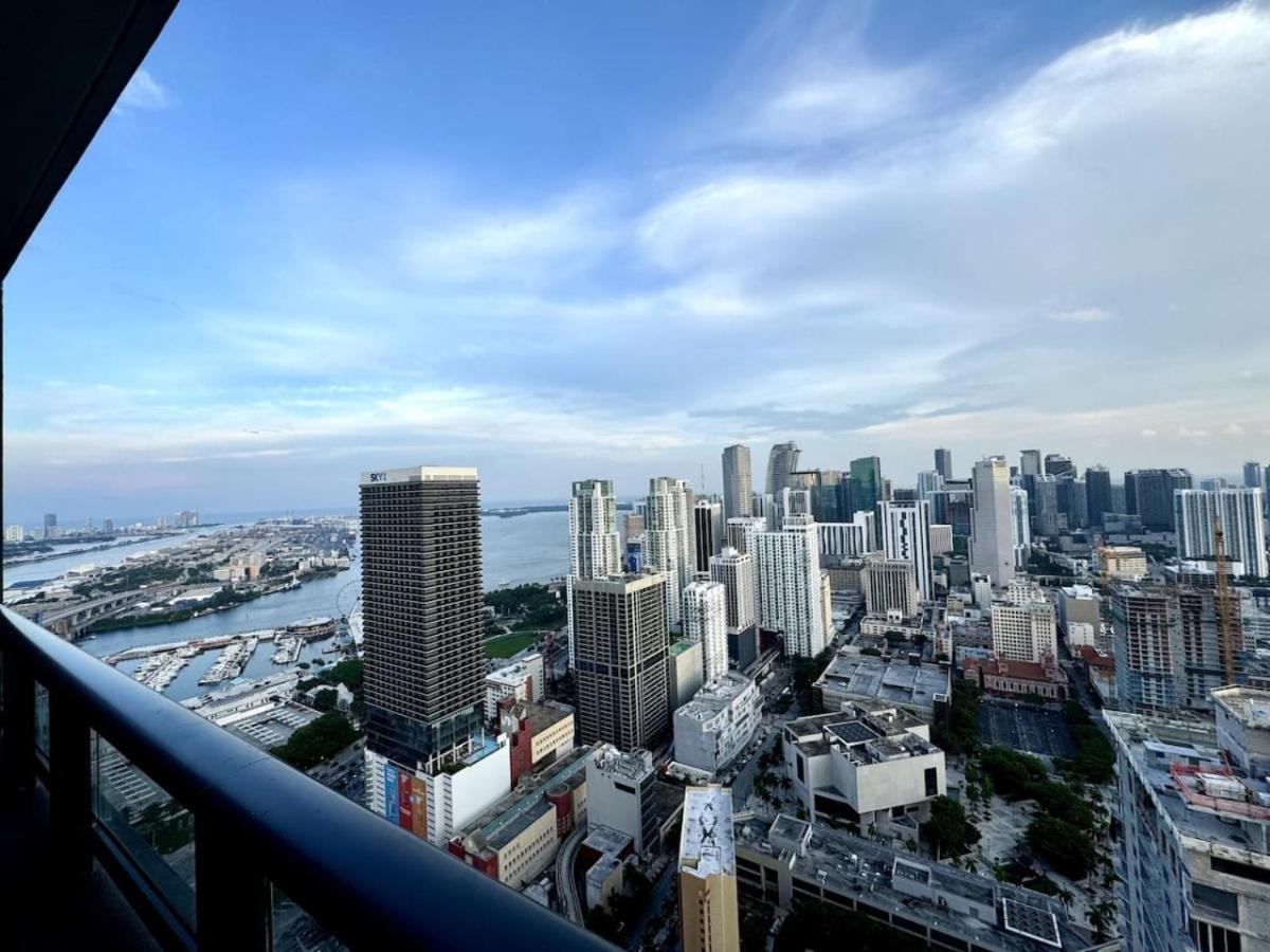 48th Floor Ph Collection 1 Bd Brand New Downtown Apartment