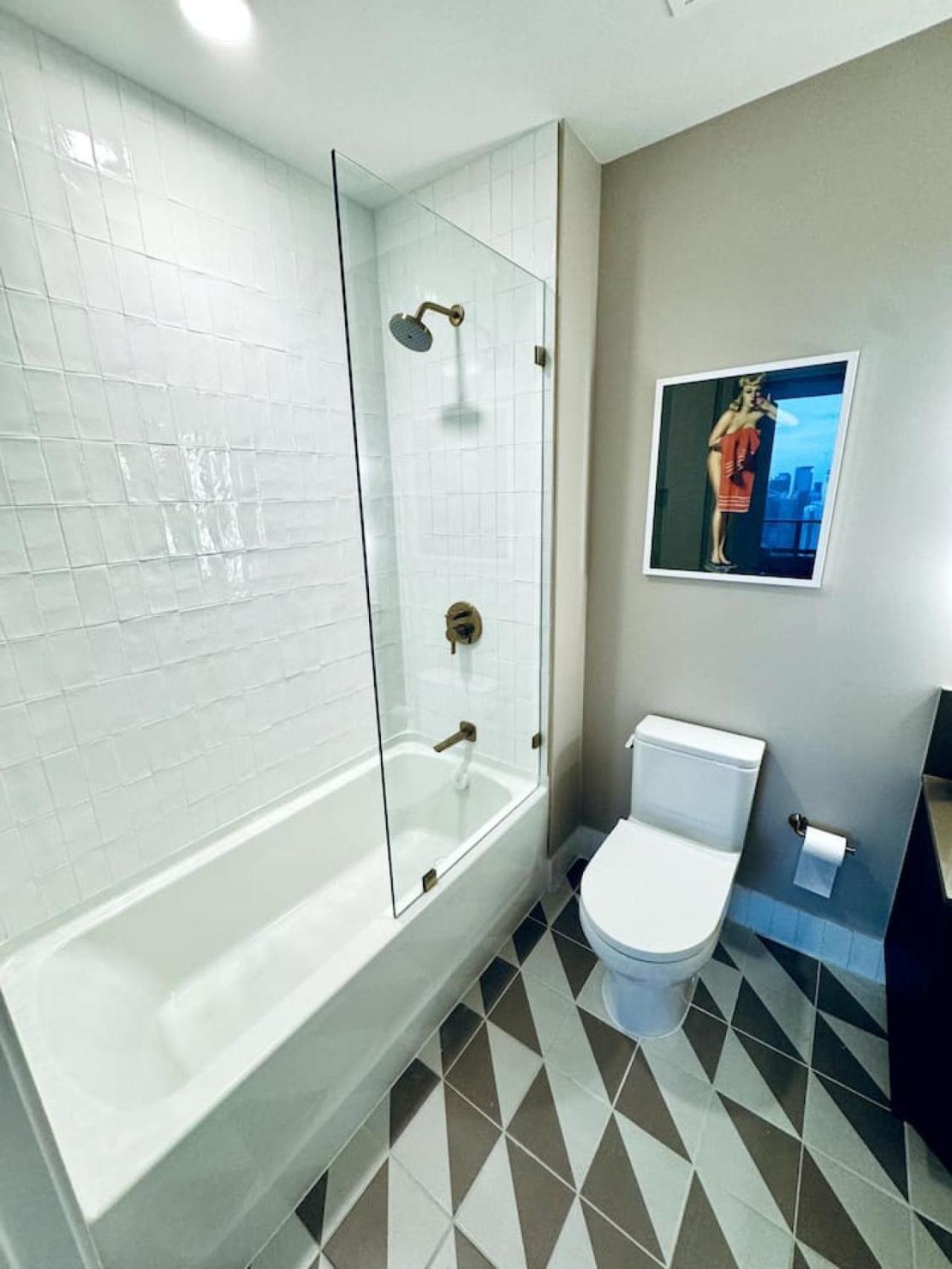 48th Floor Ph Collection 1 Bd Brand New Downtown Apartment