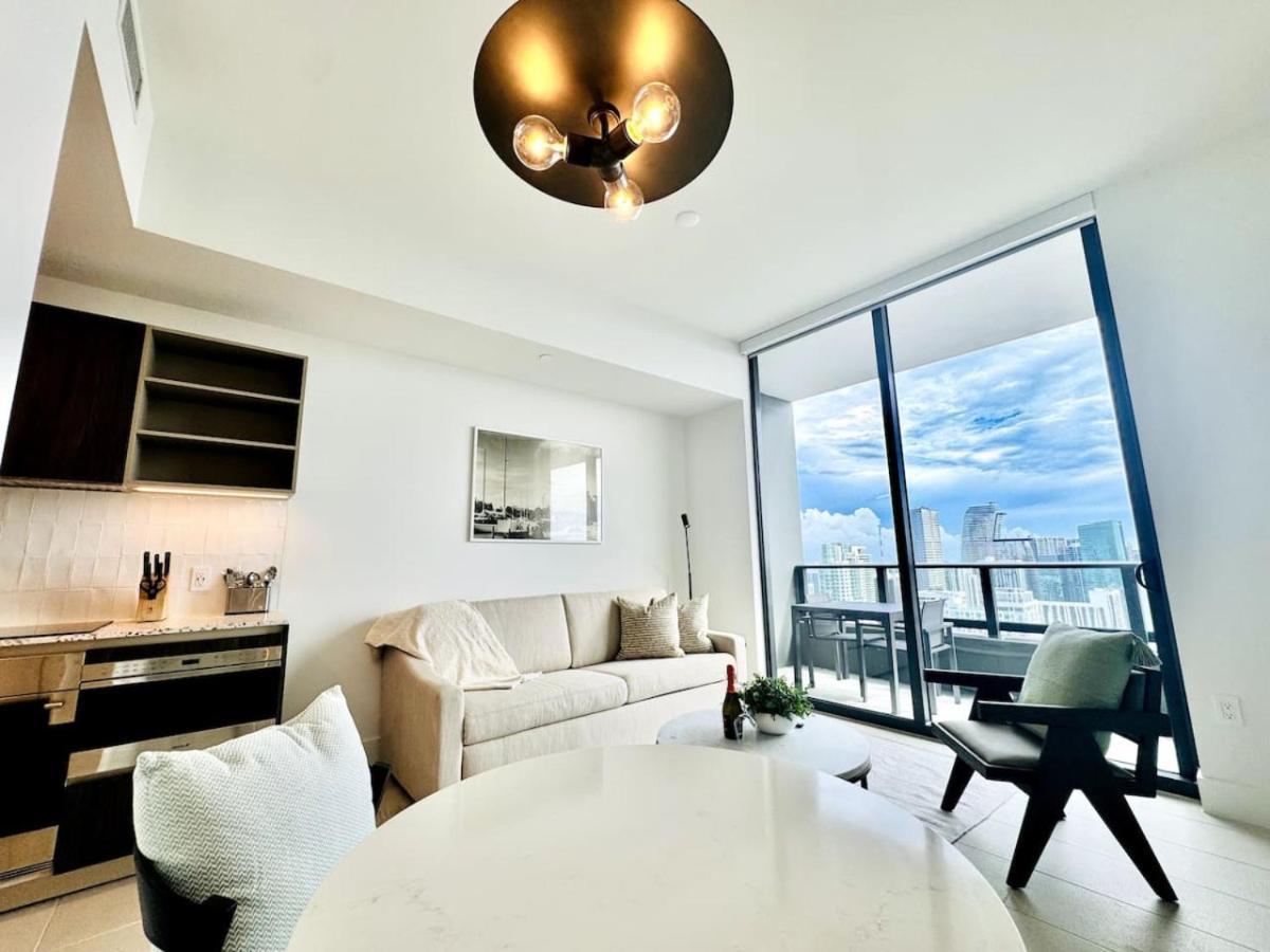 48th Floor Ph Collection 1 Bd Brand New Downtown Miami