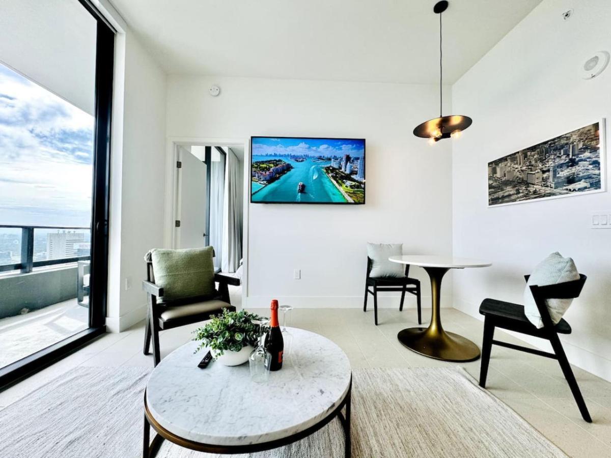 Apartment 48th Floor Ph Collection 1 Bd Brand New Downtown *