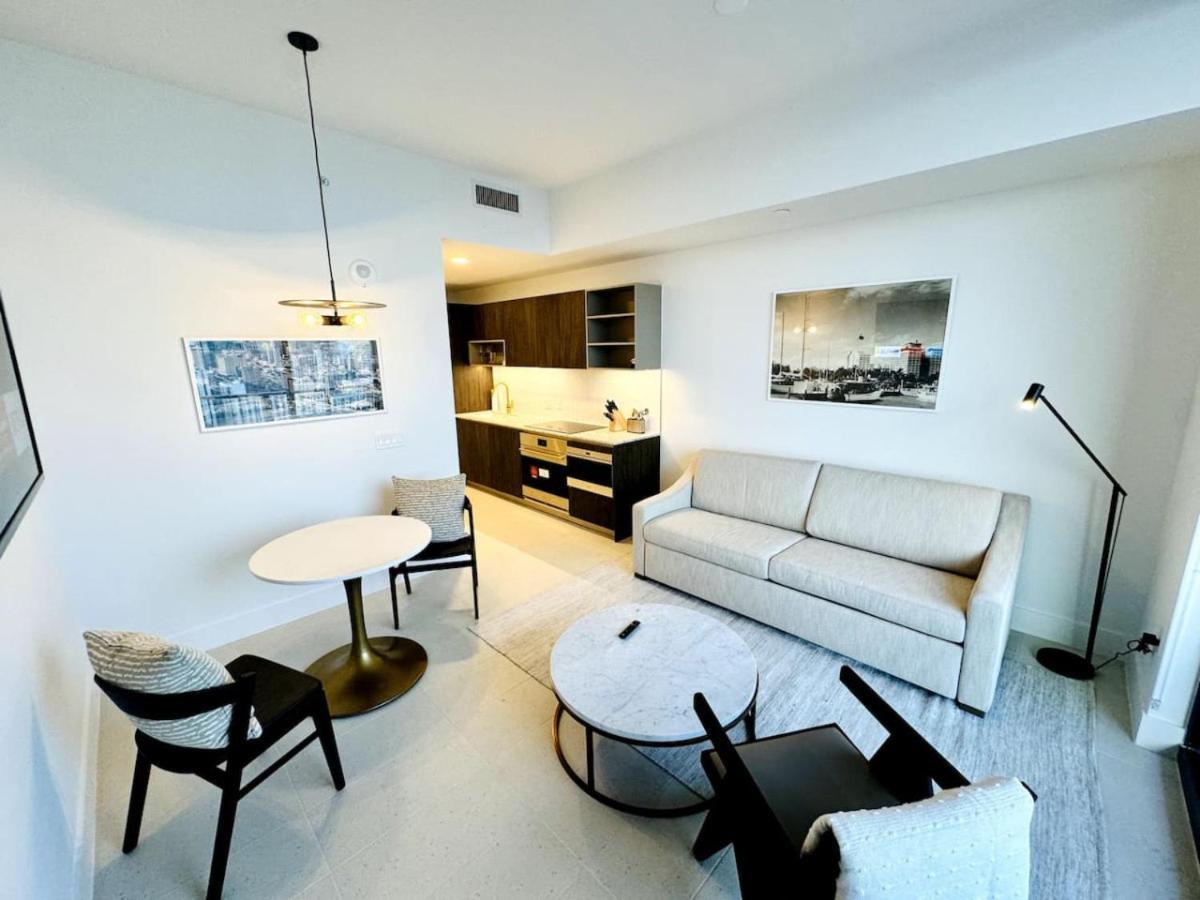 Apartment 48th Floor Ph Collection 1 Bd Brand New Downtown Miami