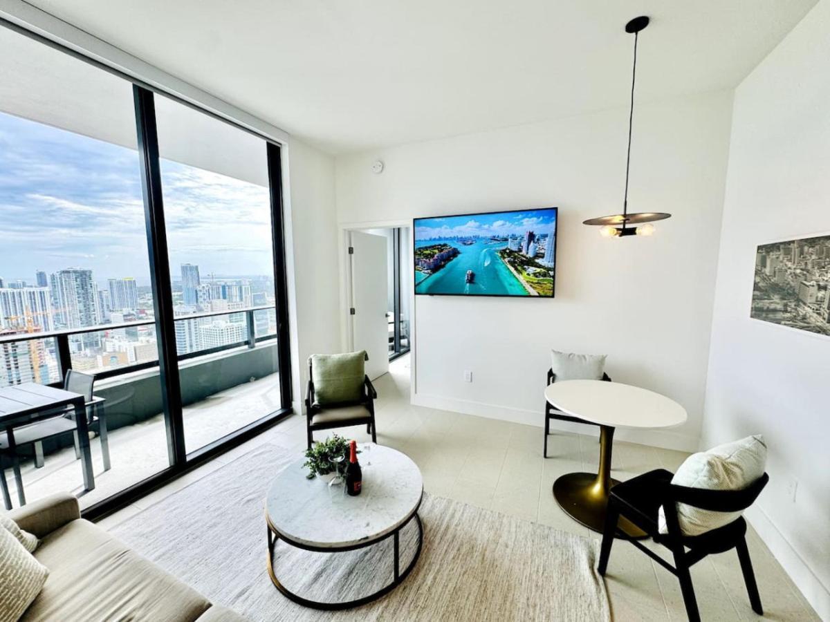 48th Floor Ph Collection 1 Bd Brand New Downtown Apartment *