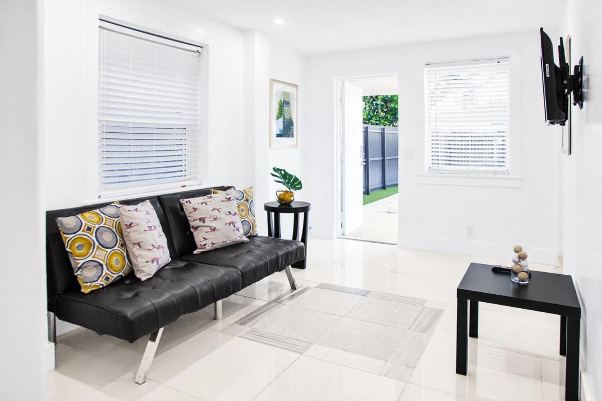 Designer Unit 1 Apartment