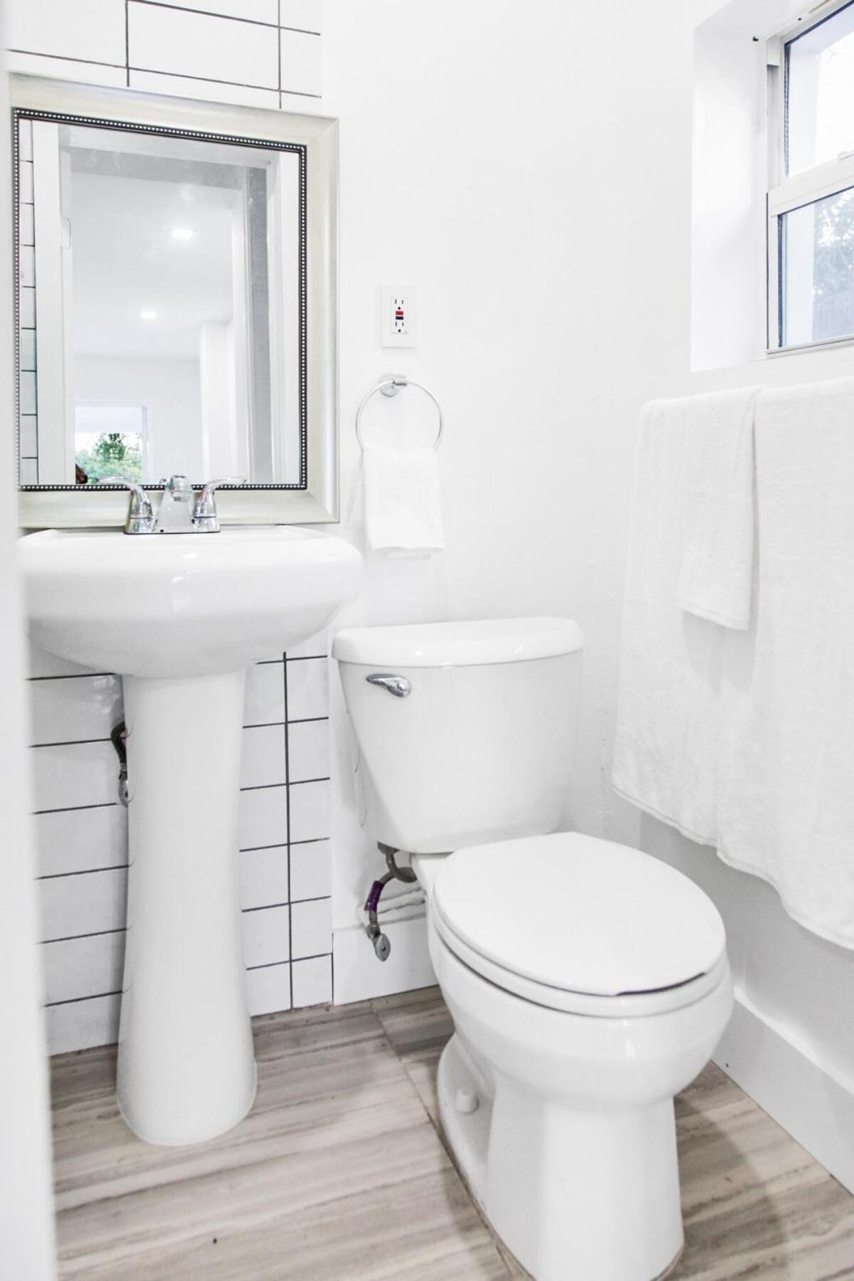 Designer Unit 1 Apartment *