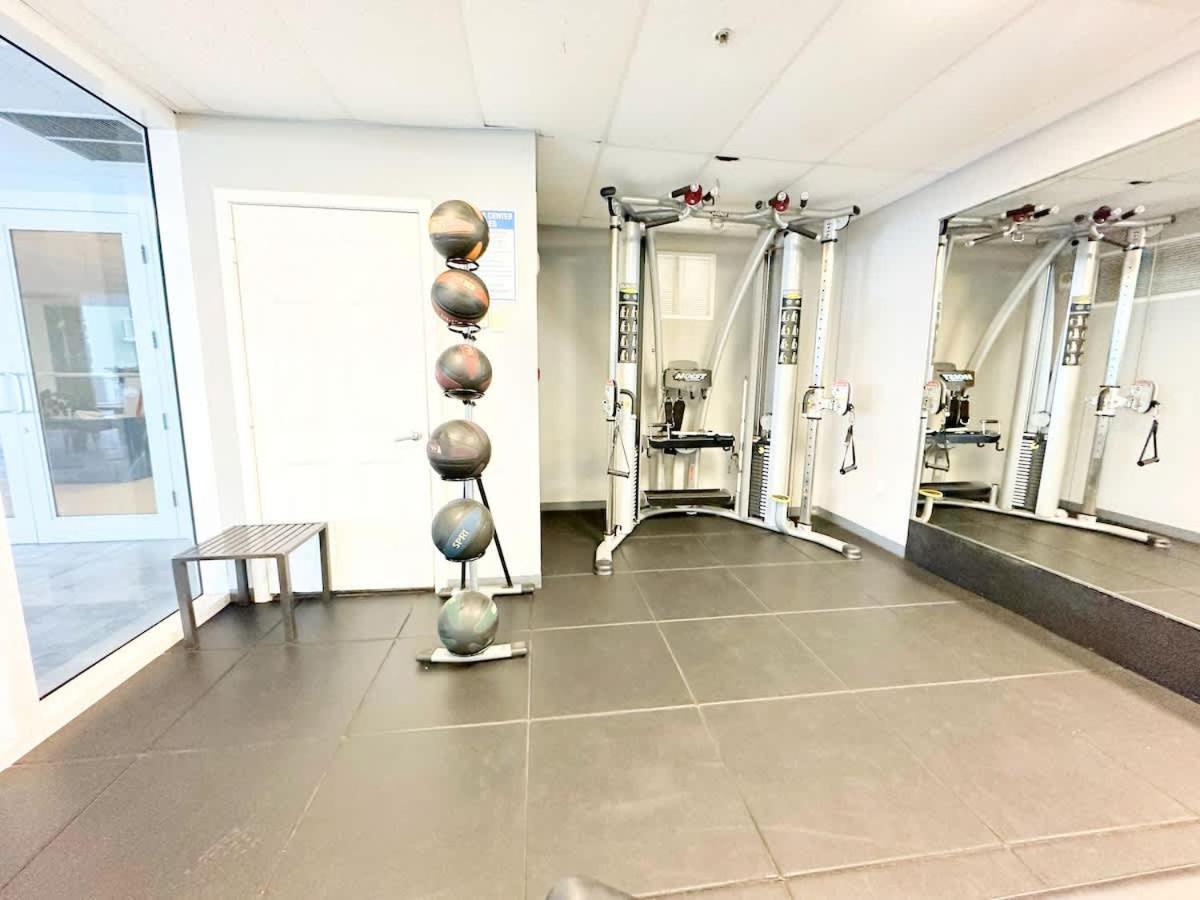 Stylish Brickell 2bd2br Pool Gym Apartment Miami
