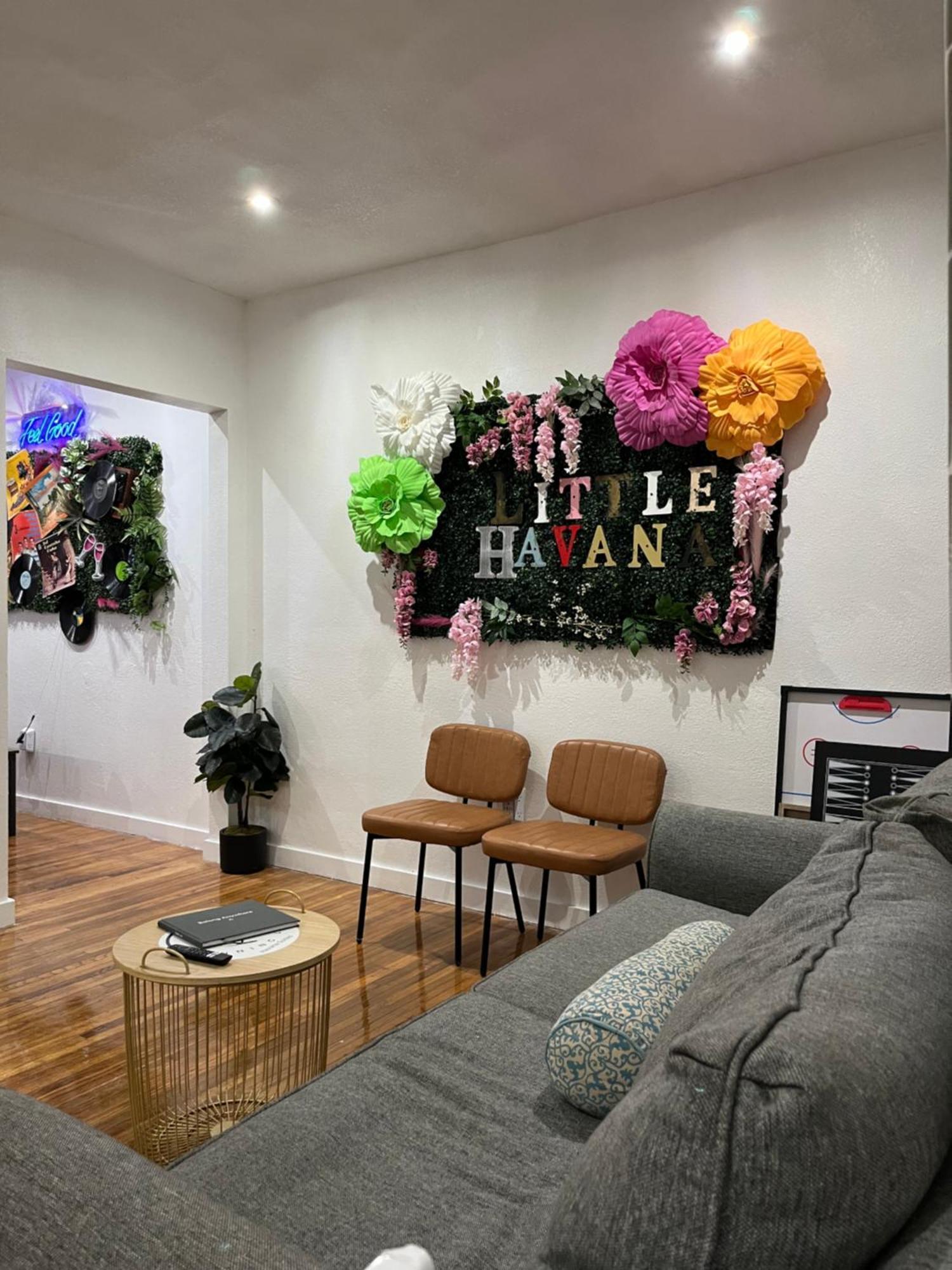 Little Havana Suites: Urban Oasis With Free Parking Apartment Miami