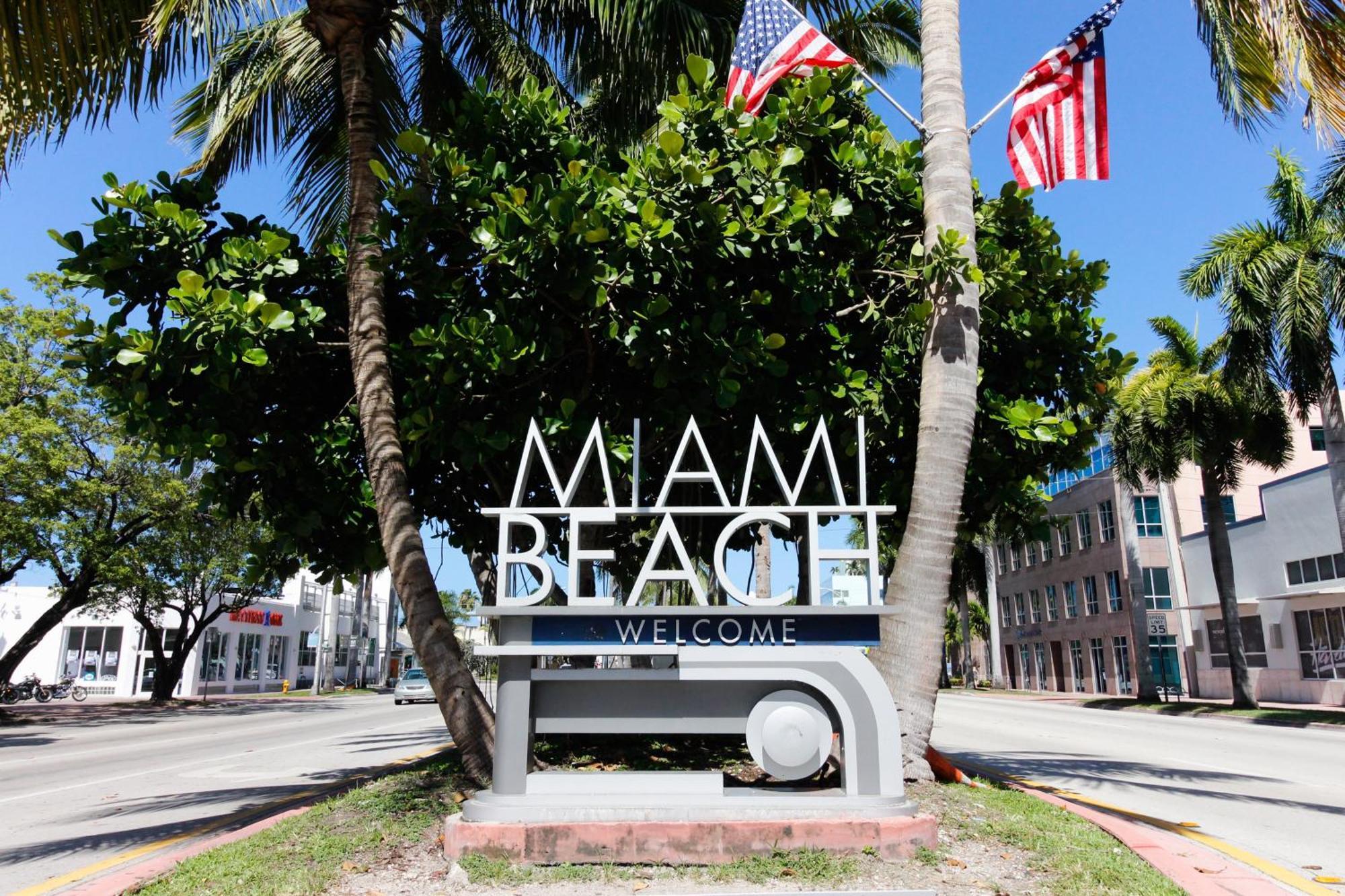Beachside Bliss Estate 4801 Miami