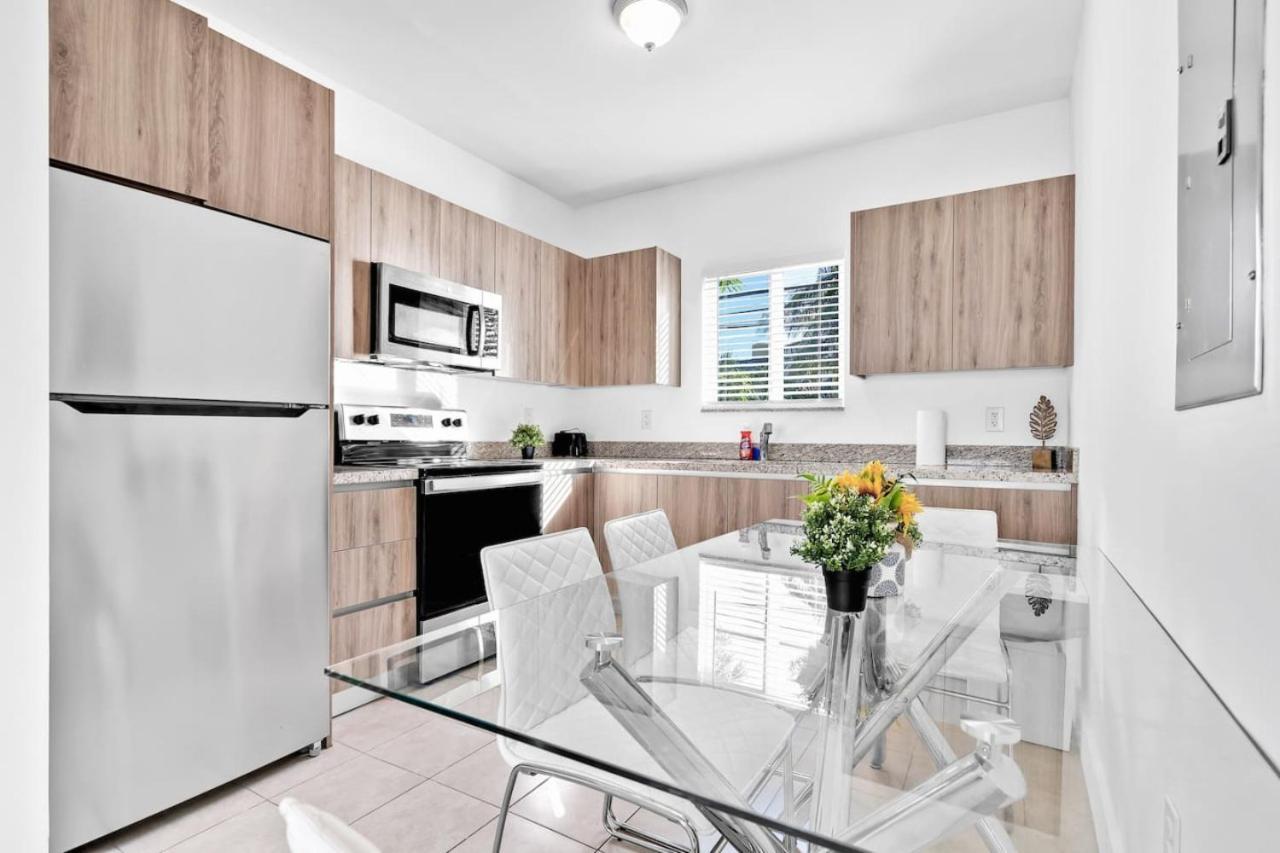 Apartment Charming 3br 2bth Enjoy The 8th Street