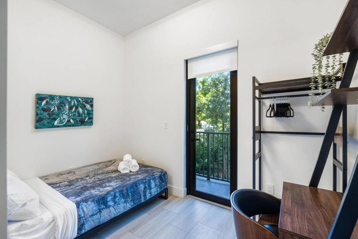 Olive Aparthotel *