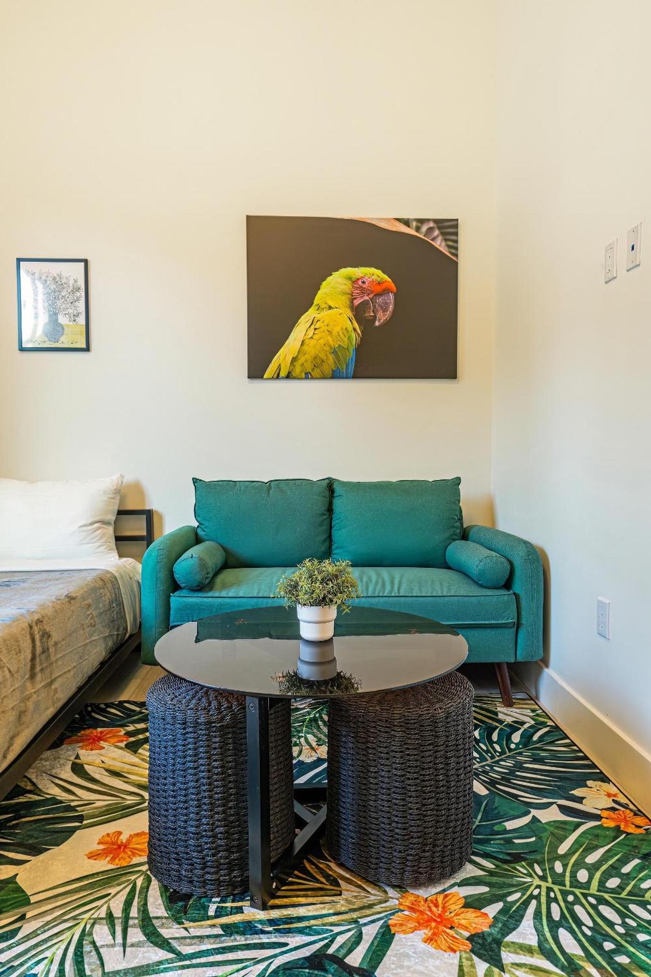 Olive Aparthotel *