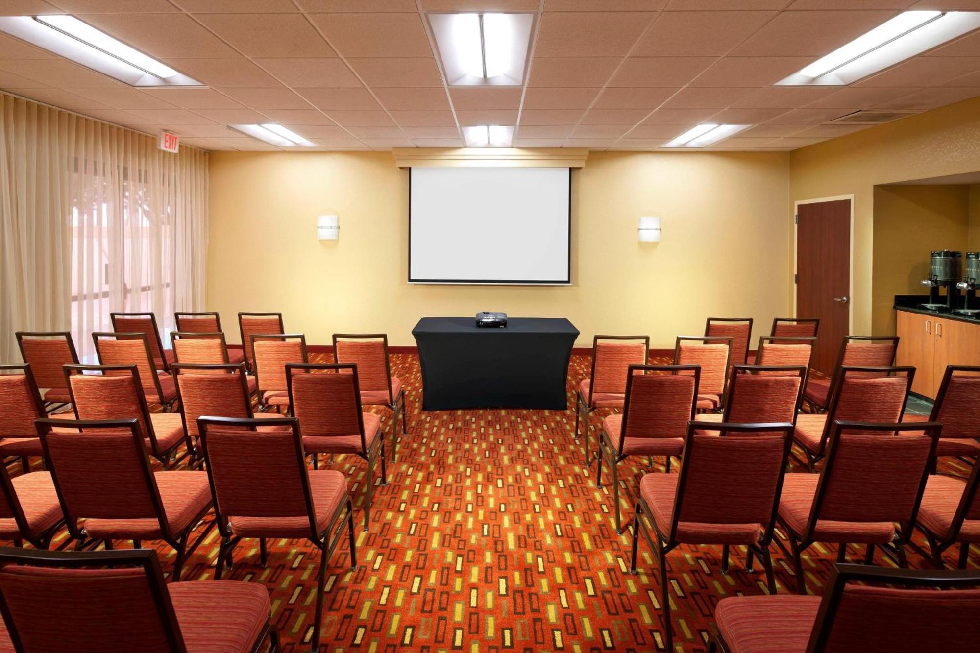 Hotel Courtyard Miami Airport West Doral