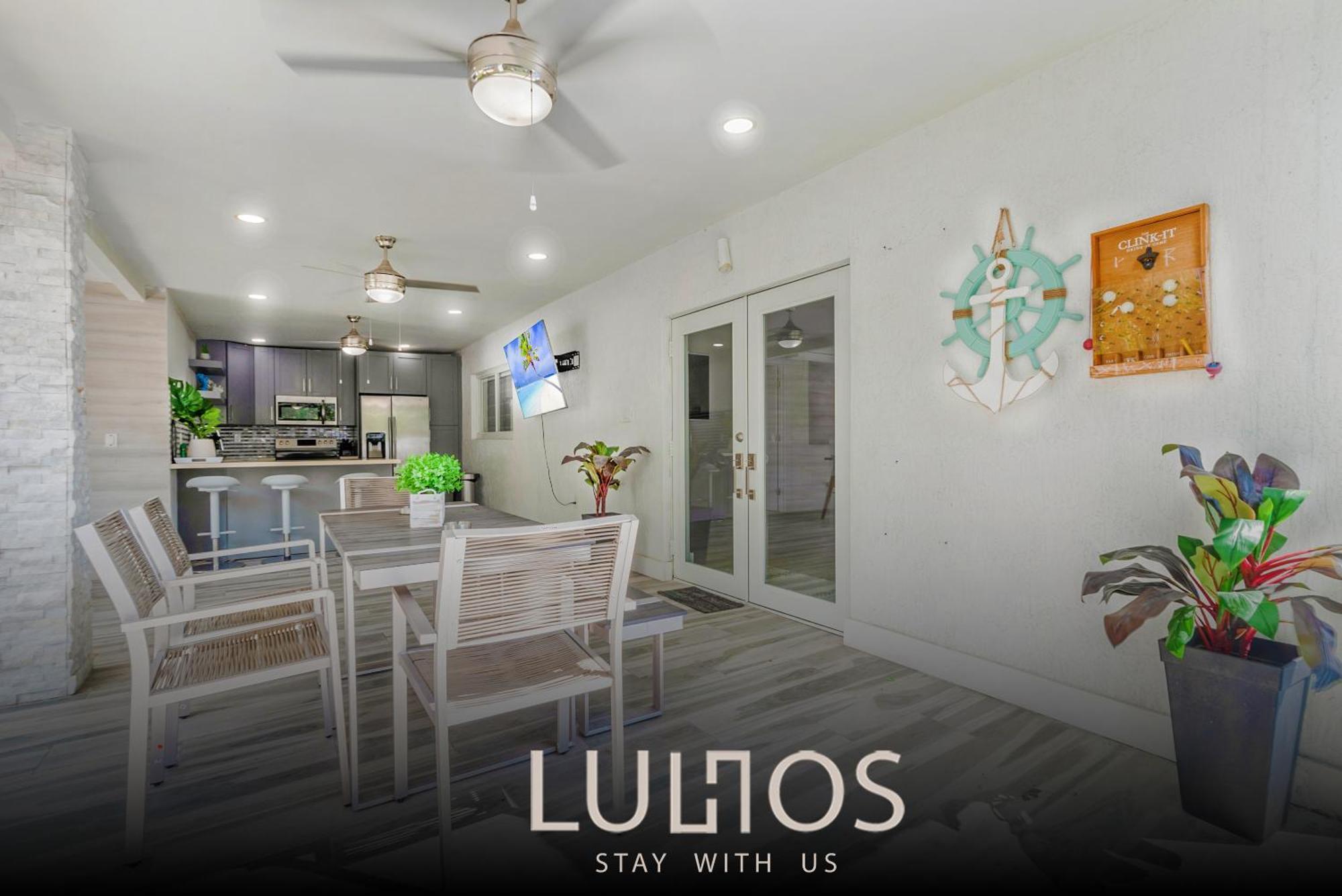 Holiday home Spacious 6br Pool, Bb Court & Near Airport L03
