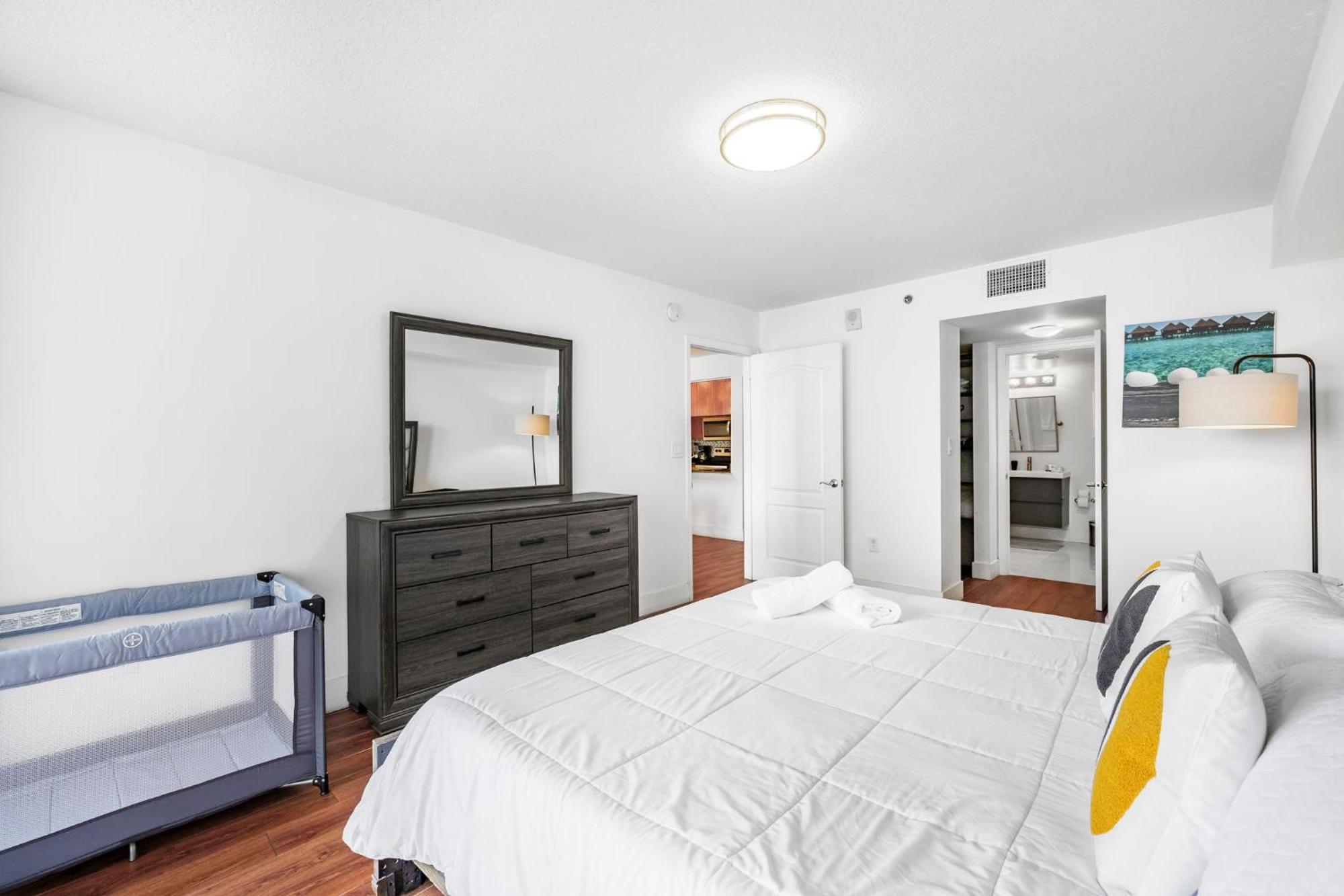 Exclusive 1br On 35th Floor Miami