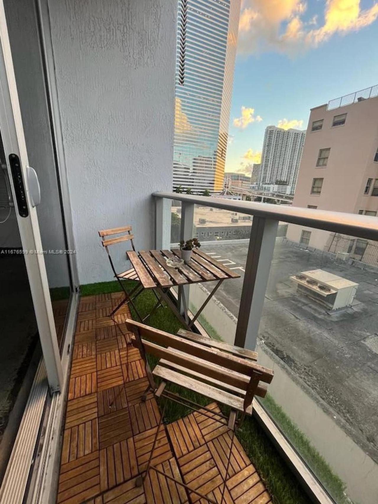 Apartment Luxury Corner Prime *