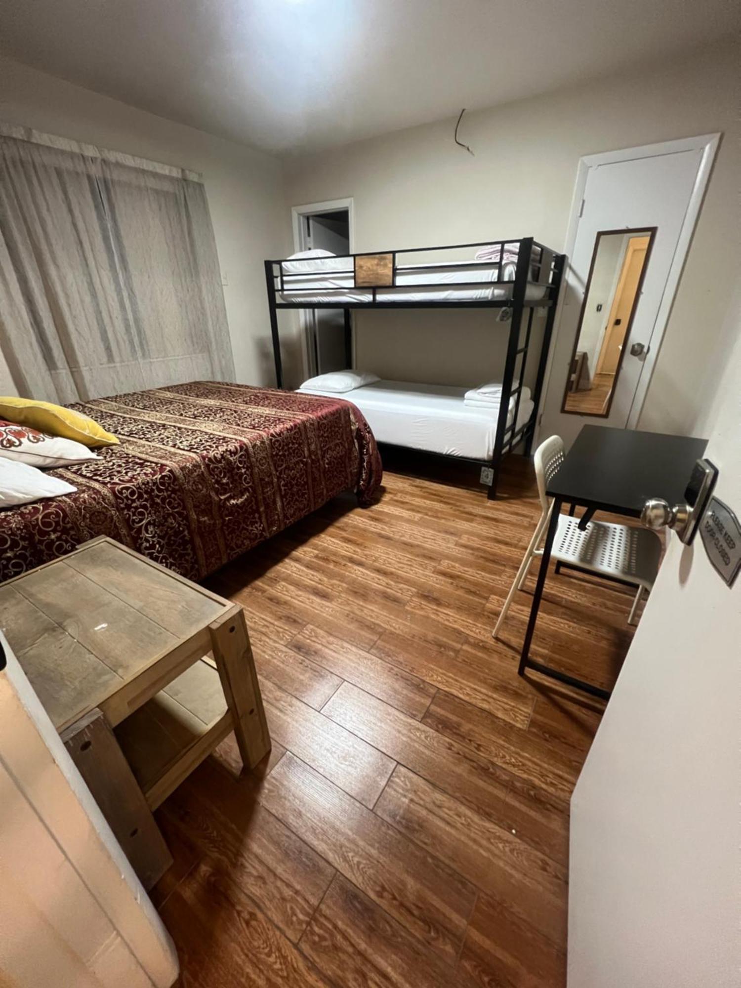 Vida Inside Of A Shared Homestay Miami
