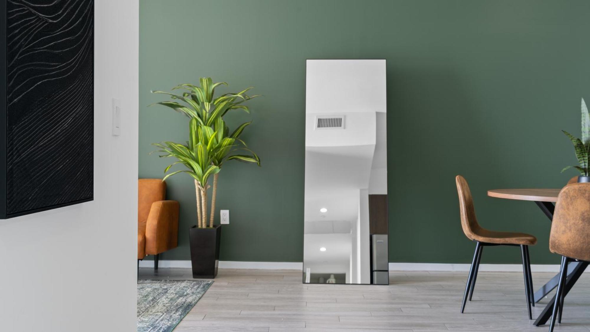 2-bedr Downtown Bay Views Apartment *