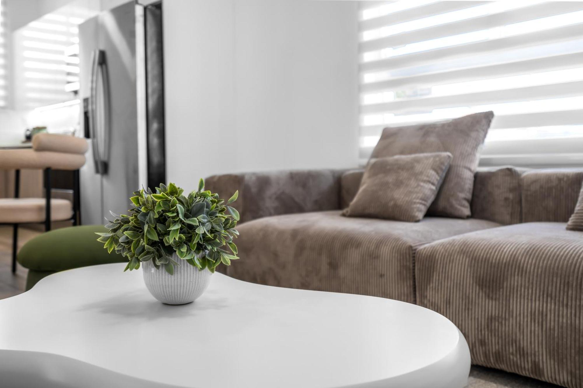 Apartment Brand-new 2br- 2ba Near Brickell *