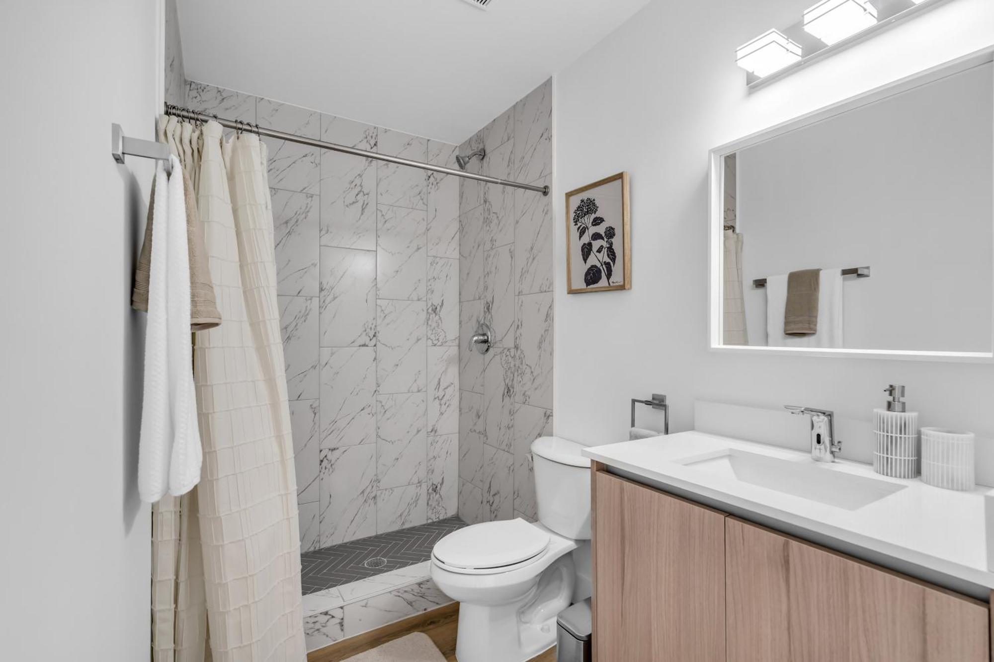 Brand-new 2br- 2ba Near Brickell * Miami