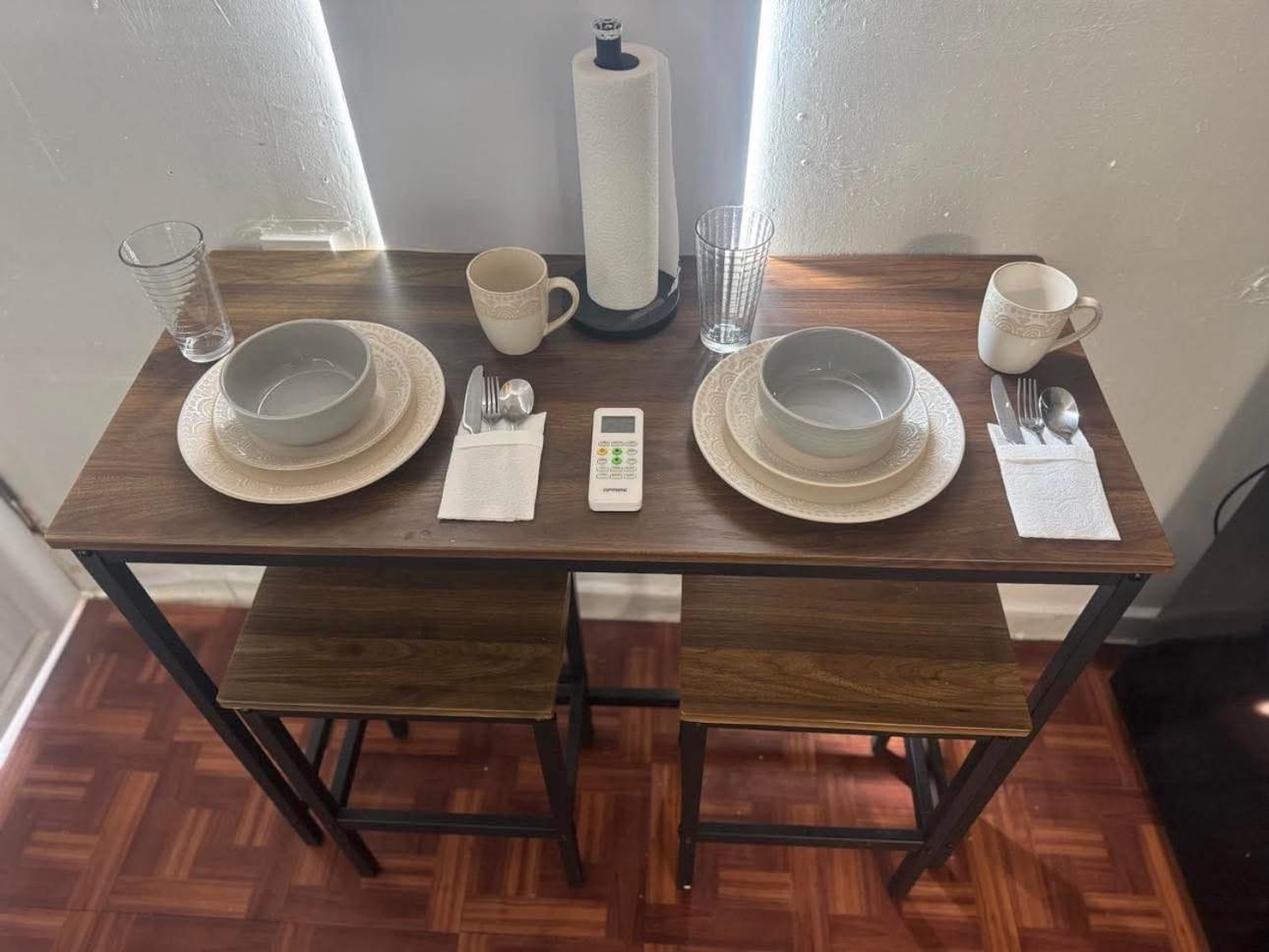 Elegant One-bedroom Getaway In Little Havana Apartment *
