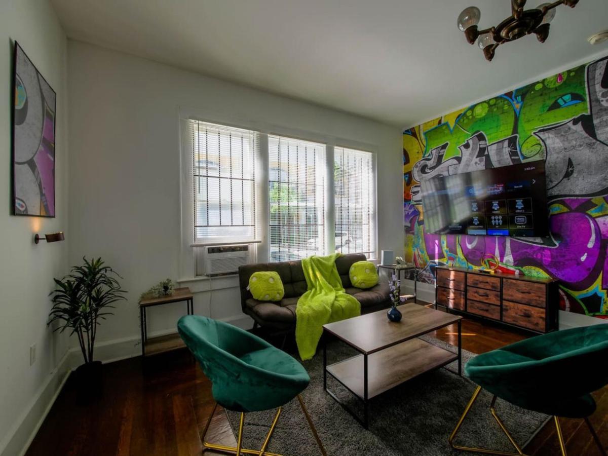 Unique Stylish 2-bedroom Getaway *