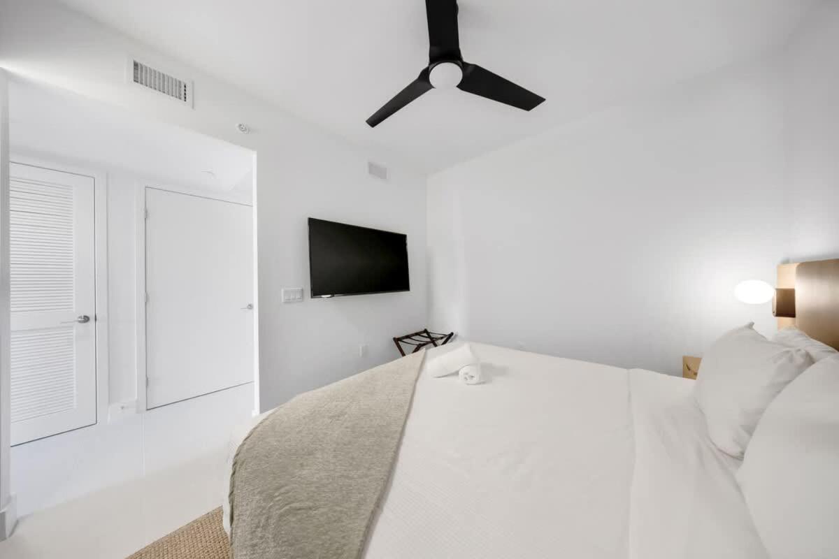 1br In Luxury Building * Miami