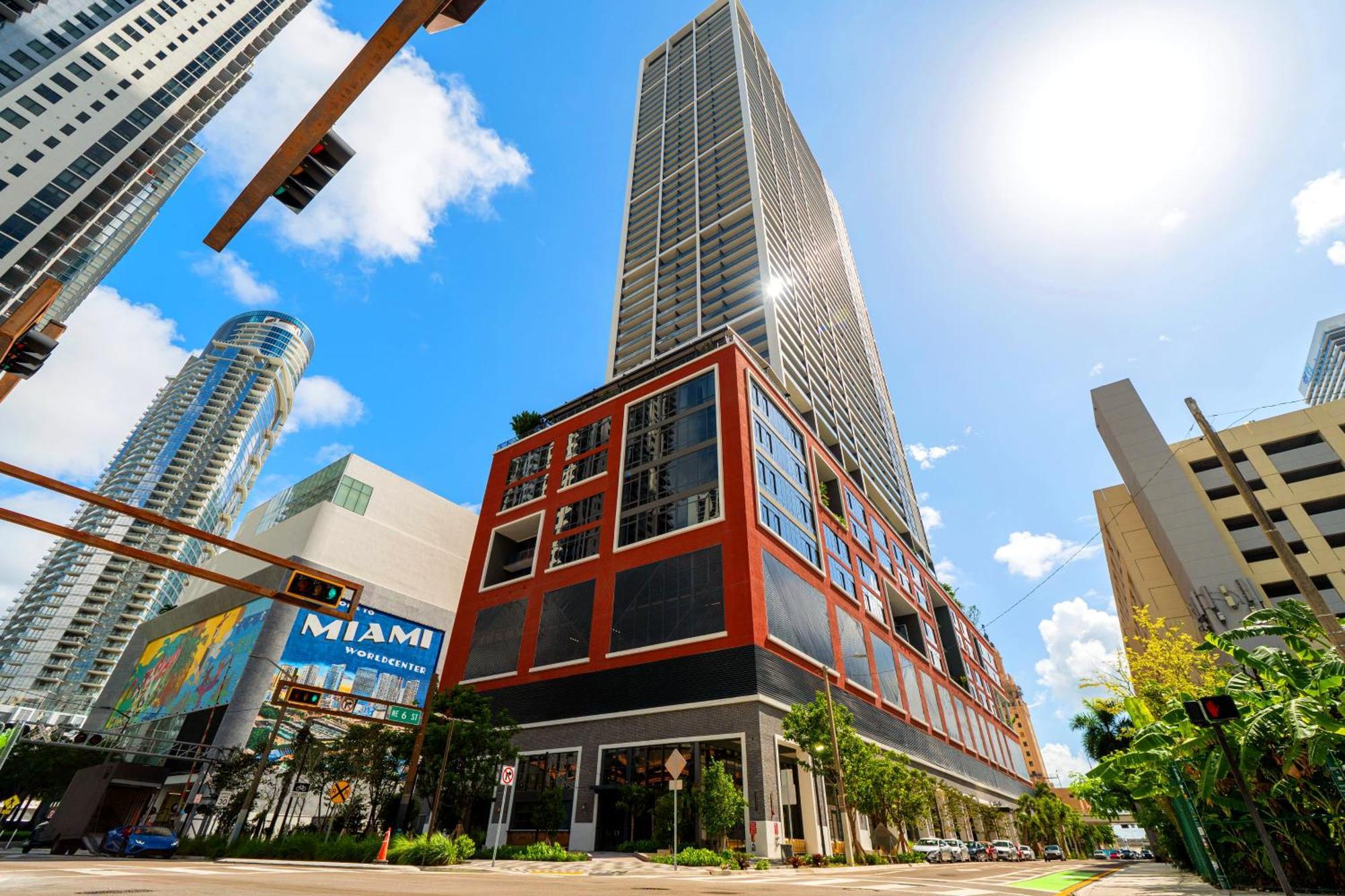 Apartment Free Parking! Ph Luxury 3br In Downtown *