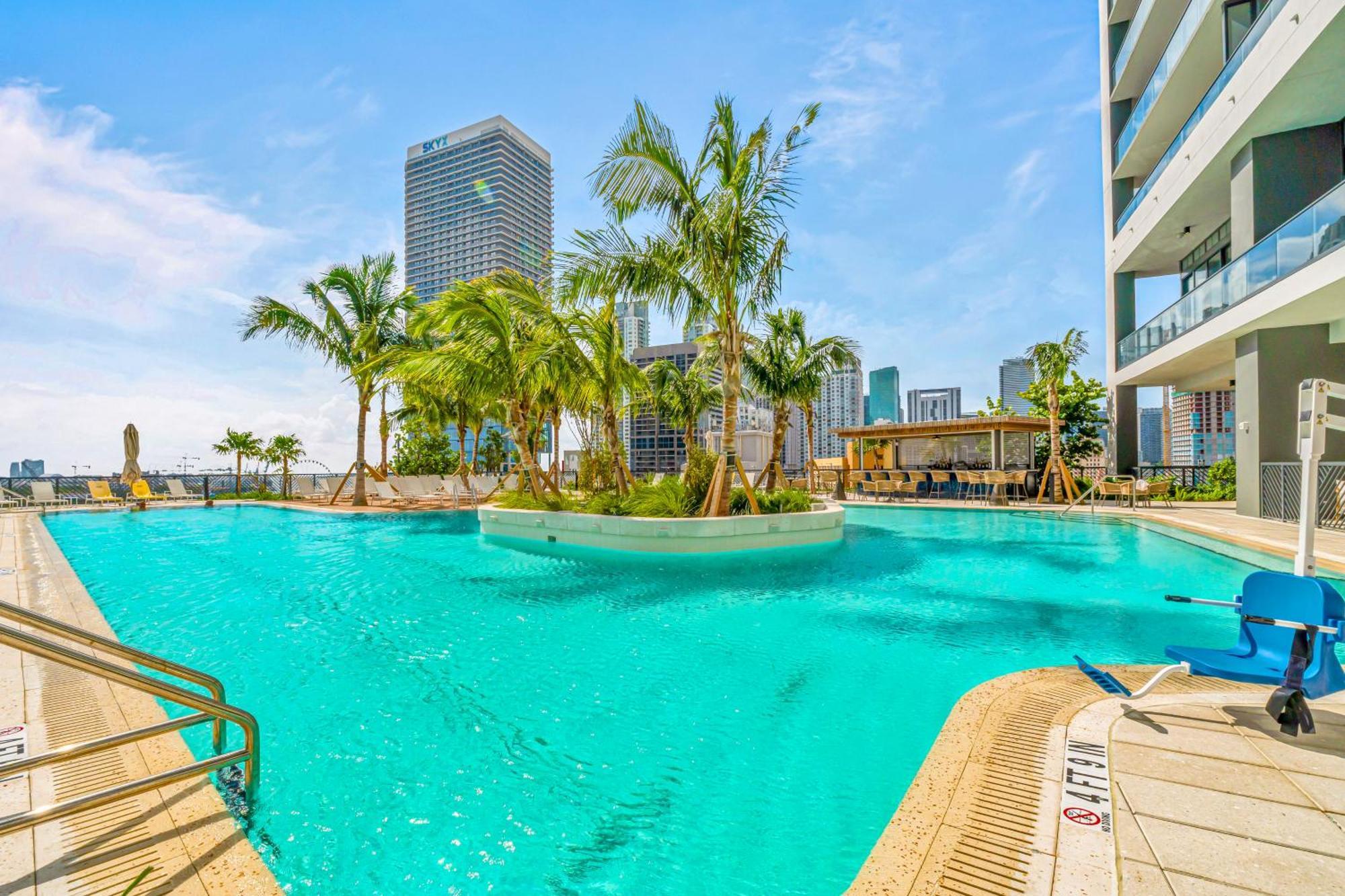 Apartment Free Parking! Ph Luxury 3br In Downtown Miami