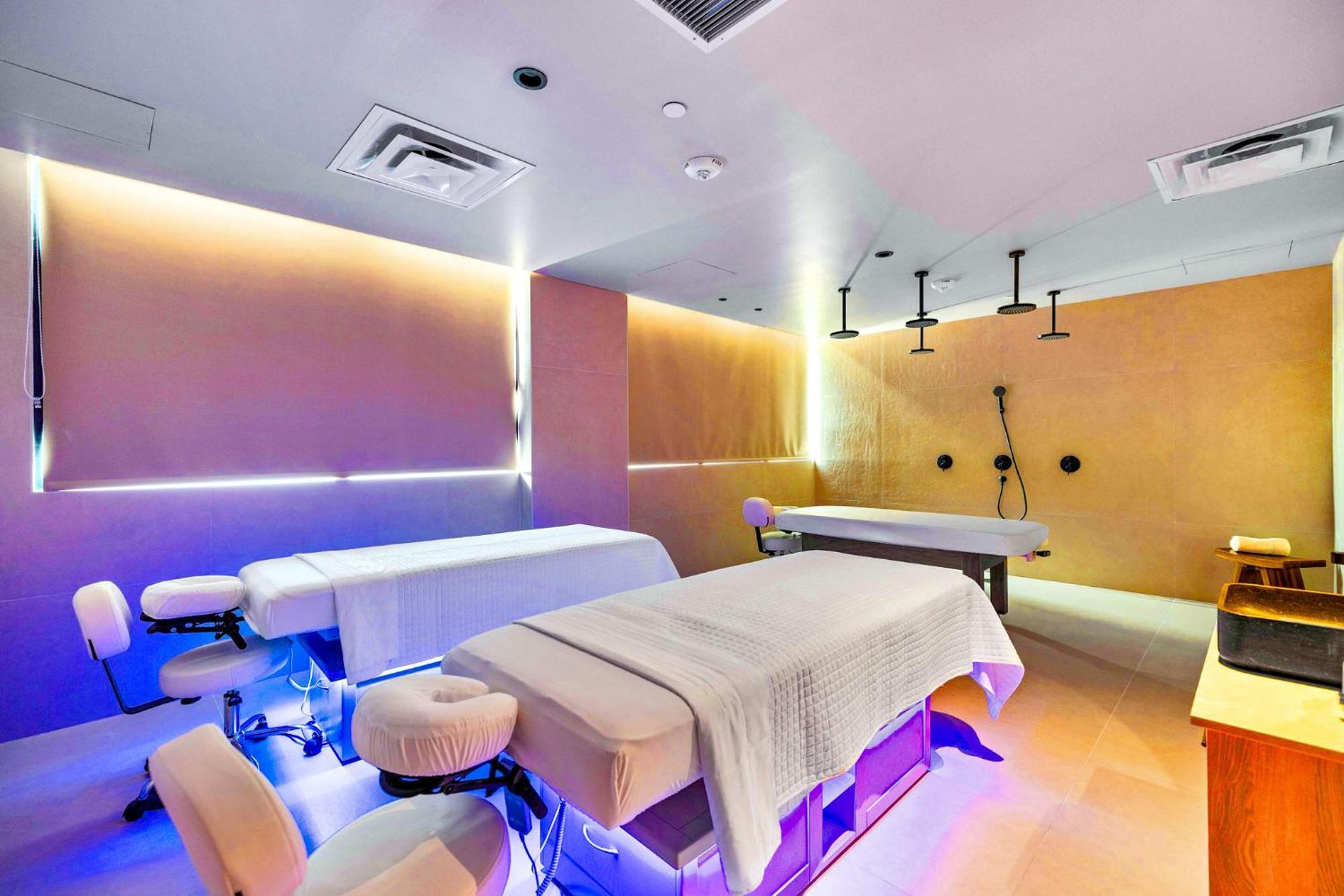 On 47th Floor! With Amenities * Miami
