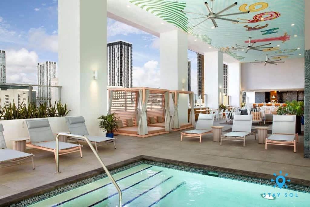 Gym Bar And Miami