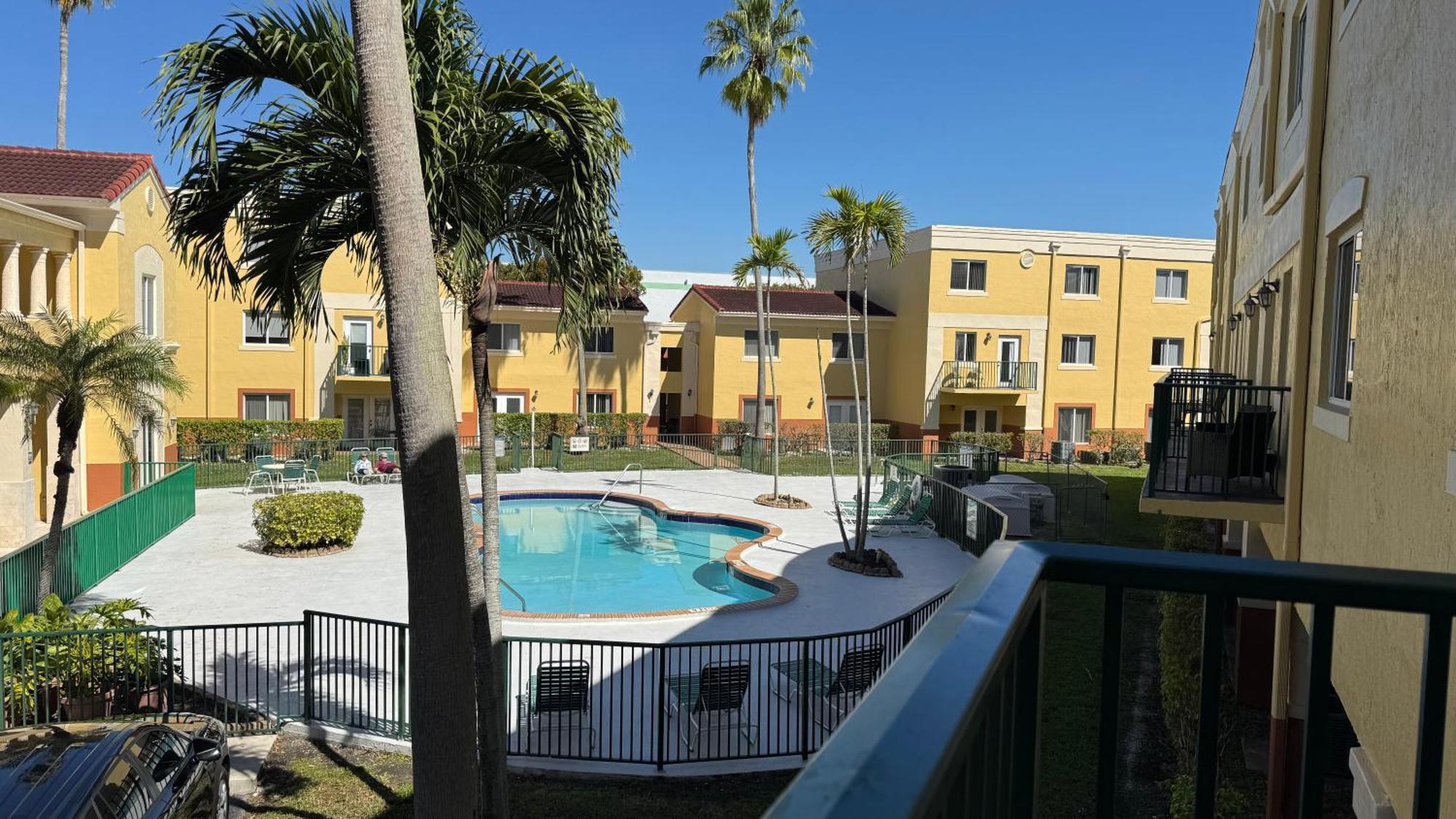 Apartment En Kendall 2 Y 3 Banos Miami