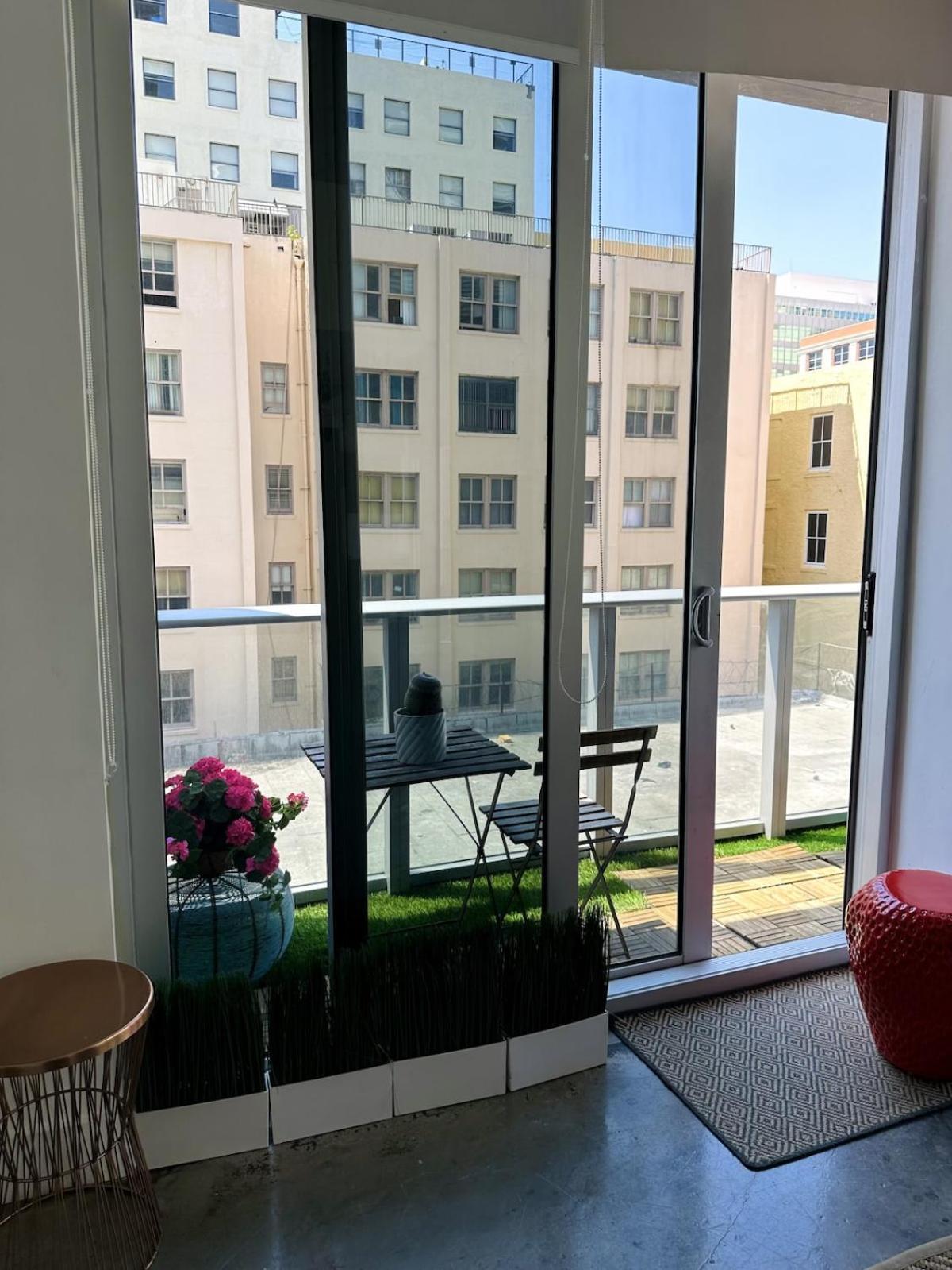 Pop Art Sunlit Apartment Prime Miami Pool Free Parking Miami