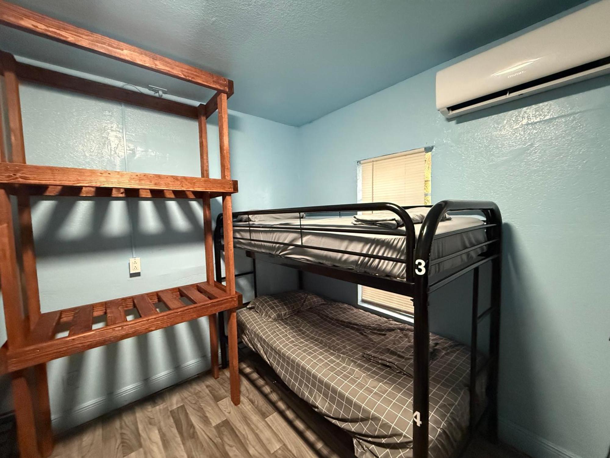 Oqp Vacations Hostel Miami