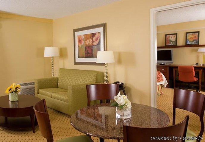 Courtyard Miami Coral Gables