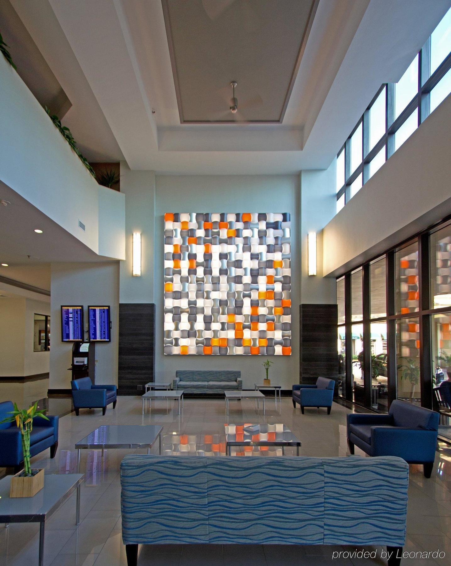 Doubletree By Hilton Miami Airport & Convention Center