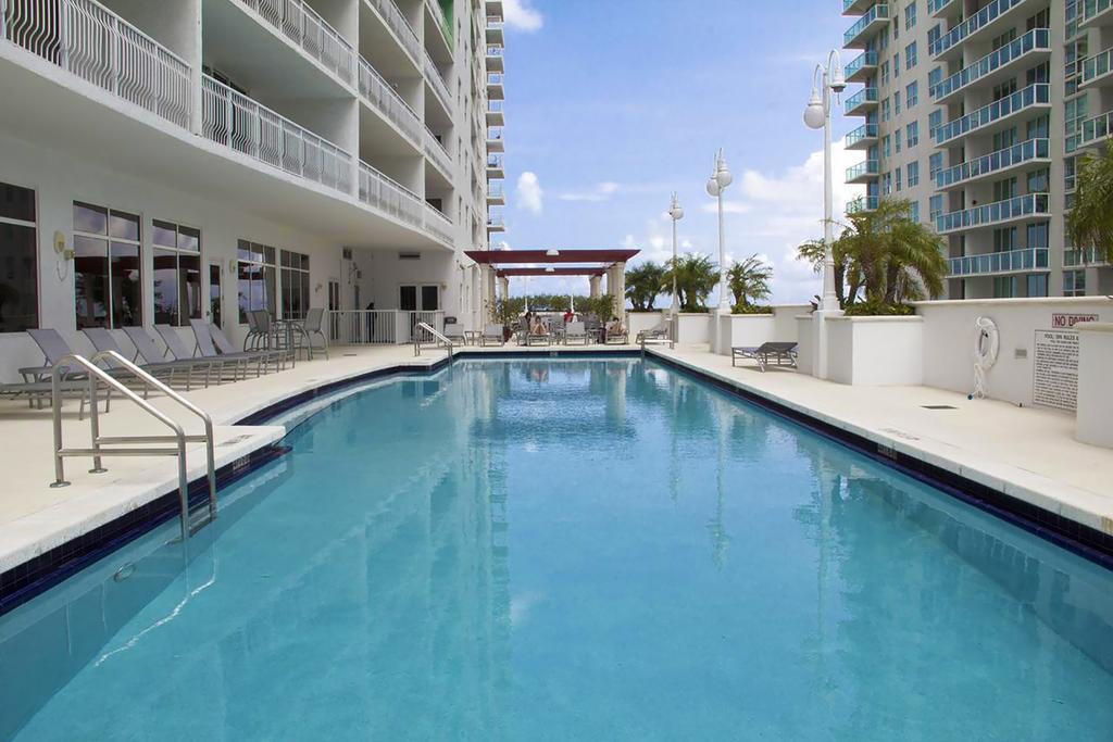 Luxury In Brickell Apartment
