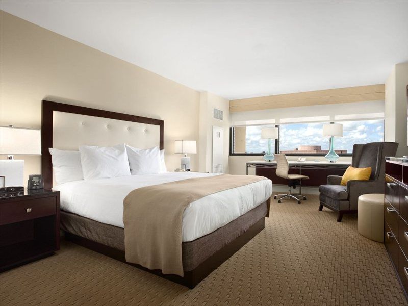 Hotel Hilton Miami Airport Blue Lagoon
