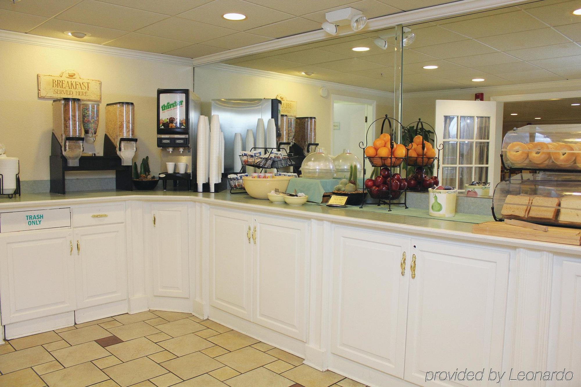 Hotel La Quinta By Wyndham Miami Airport East