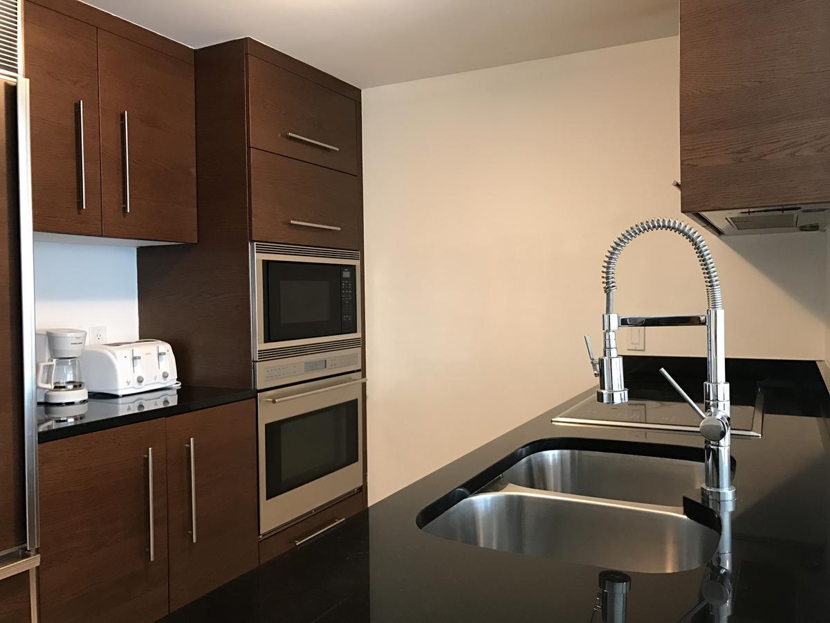 Apartment Icon Residences *