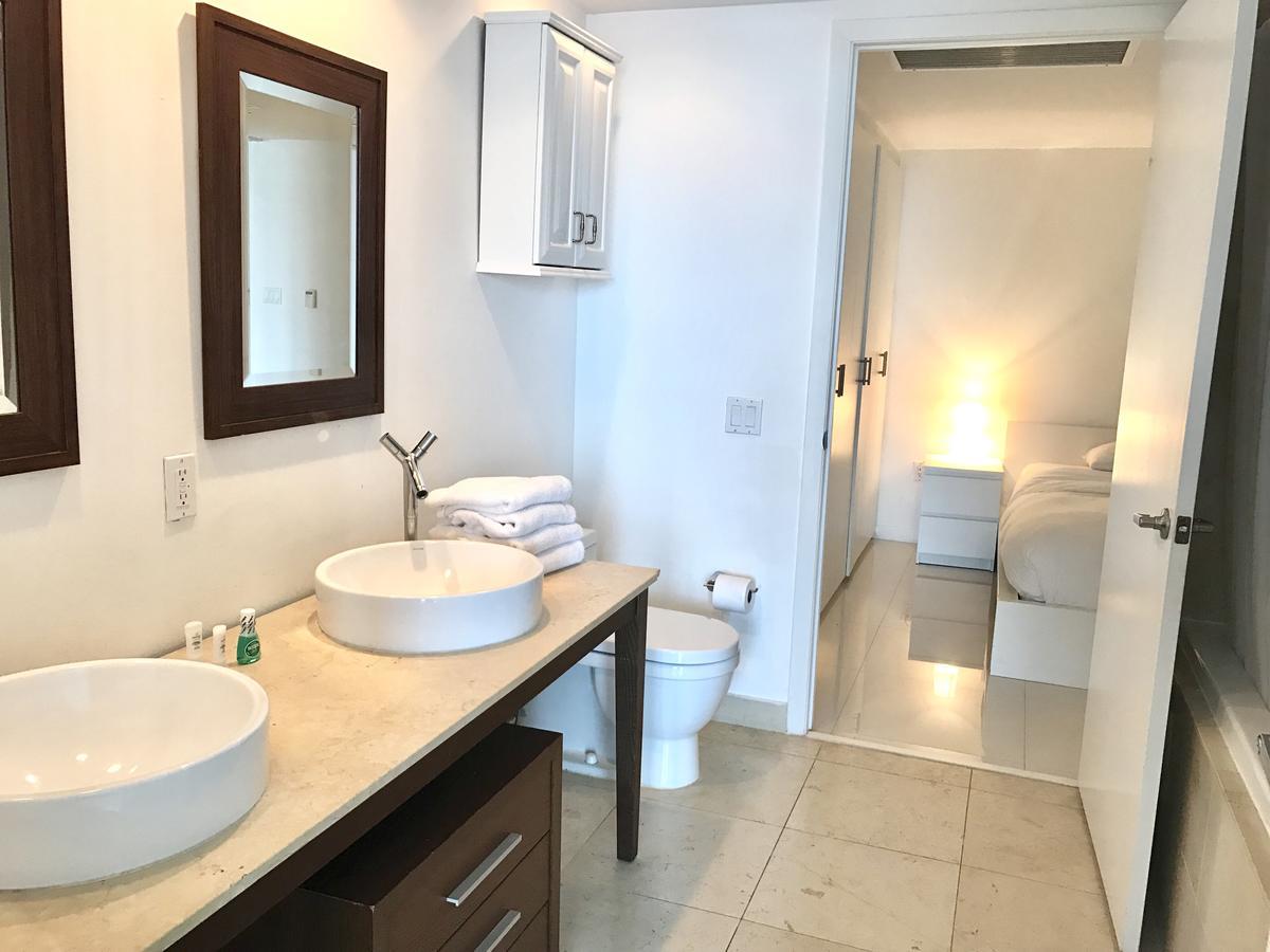 Apartment Icon Residences Miami