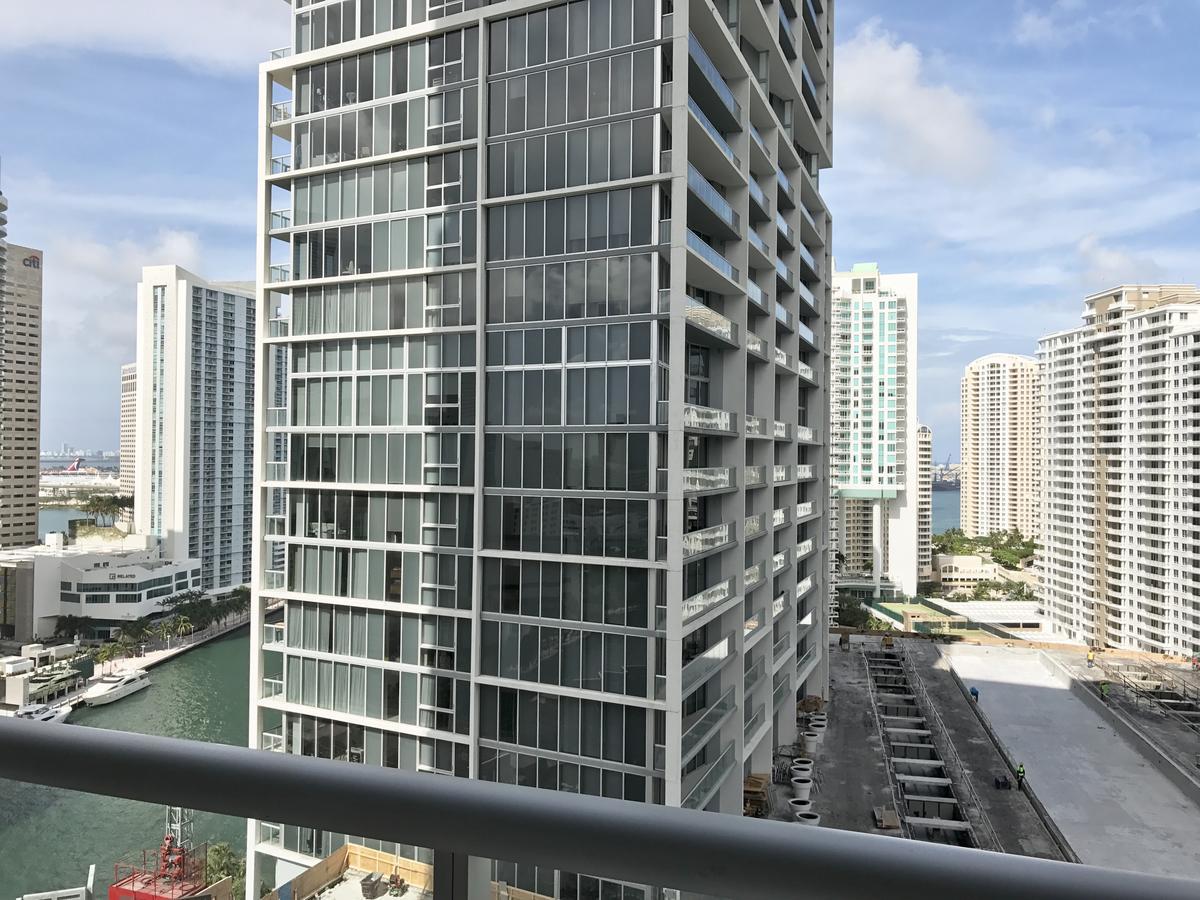 Apartment Icon Residences Miami