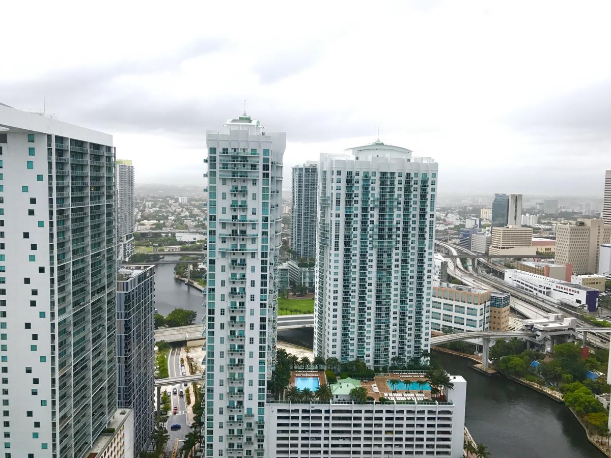 Apartment Icon Residences Miami