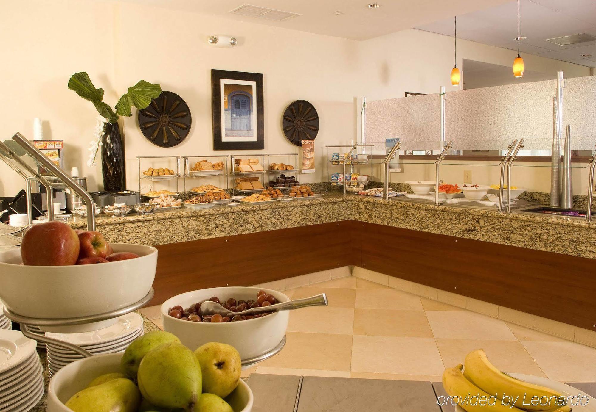 Courtyard Miami 3* Coral Gables