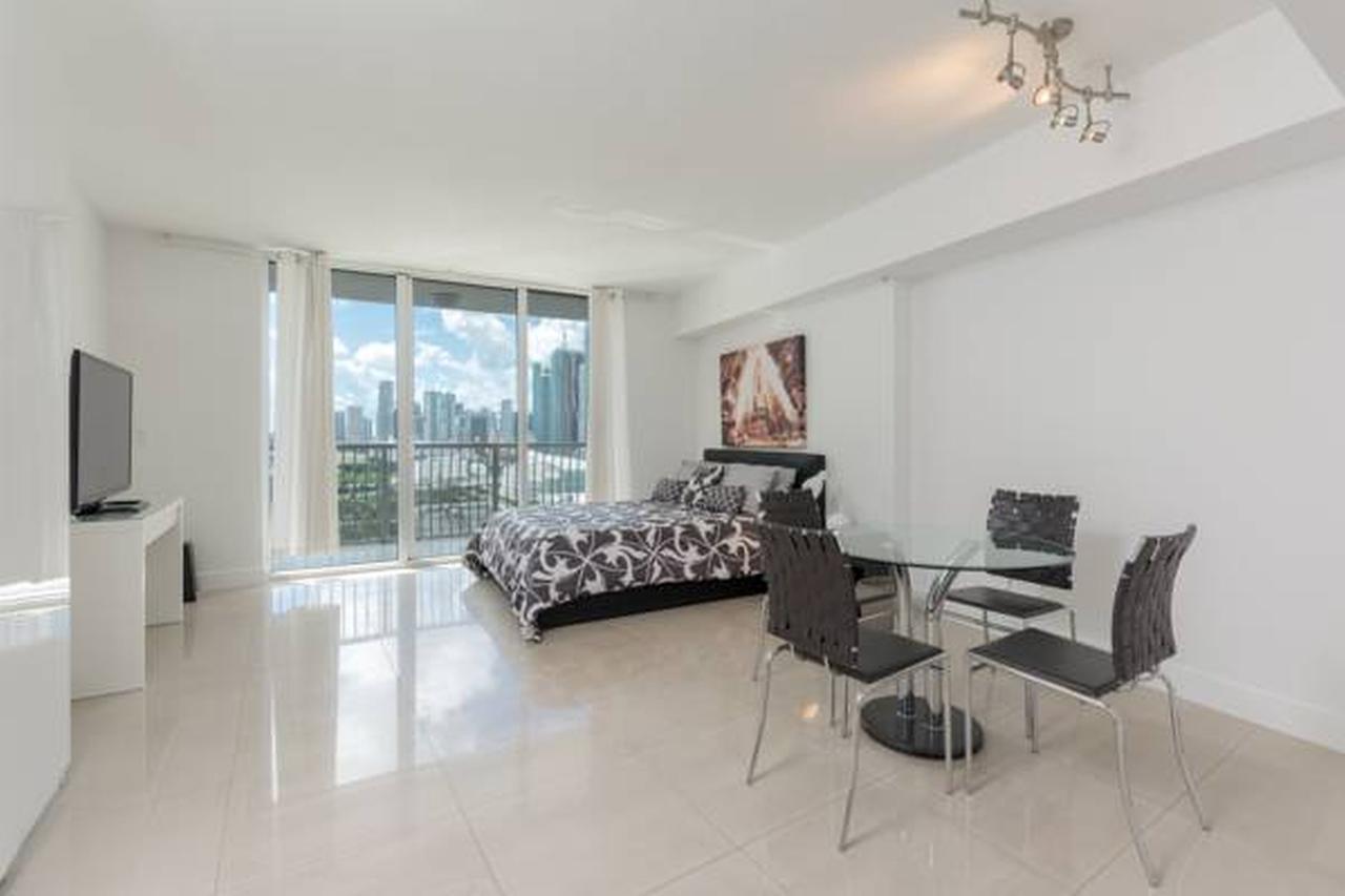Opera Tower * Miami