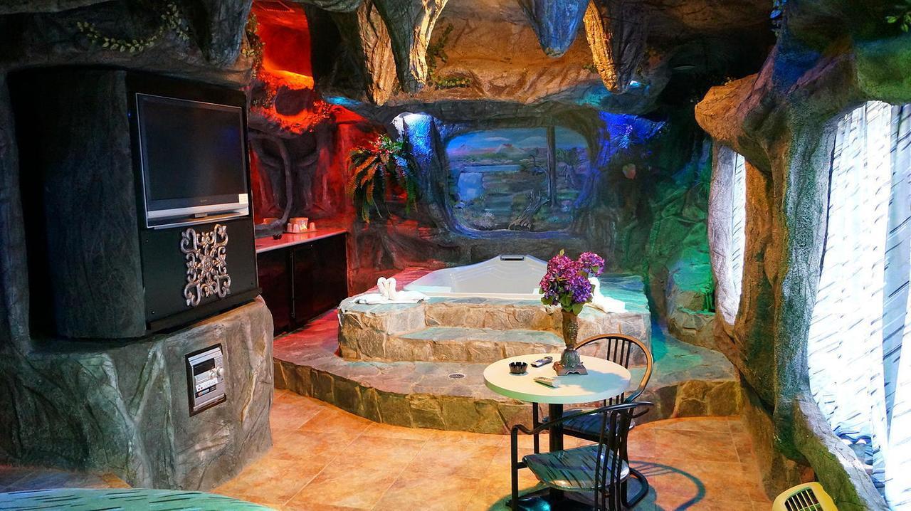Hialeah - Adults Only Motel