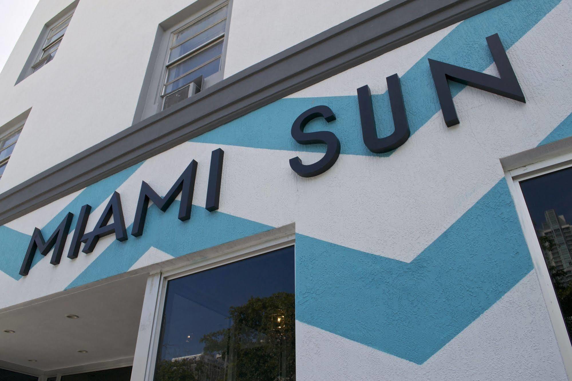 Sun - Downtown/port Of Hotel Miami