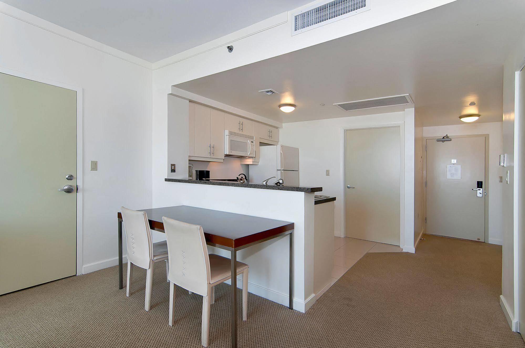 Private Residences At Sonesta Coconut Grove Hotel