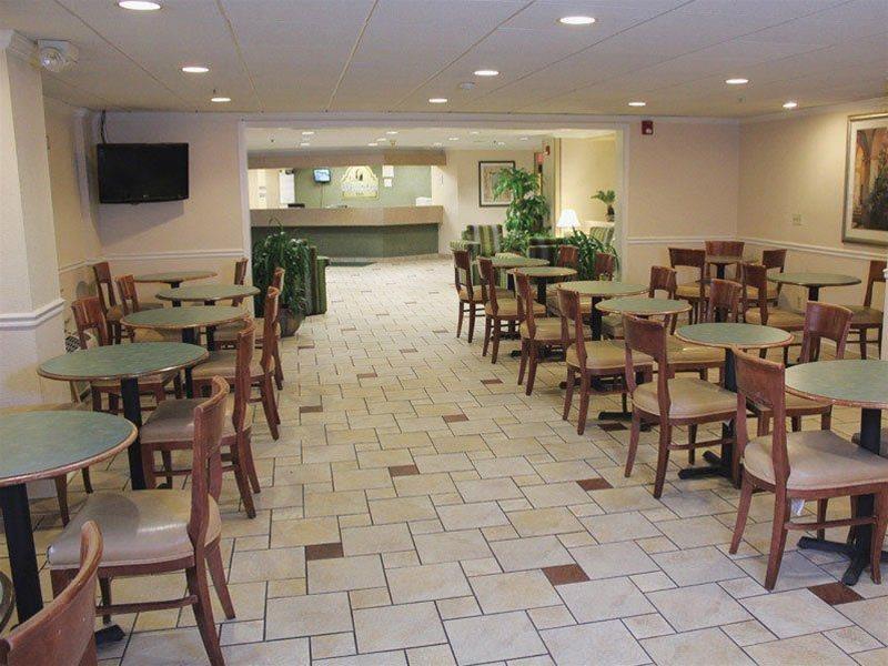 La Quinta By Wyndham Miami Airport East Hotel 3*