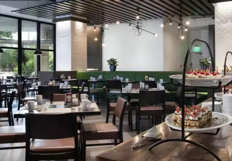 Hotel Doubletree By Hilton Miami Airport & Convention Center Miami Springs