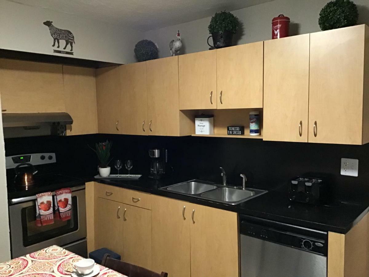 Modern 3/1 House Close To Beaches And Midtown *